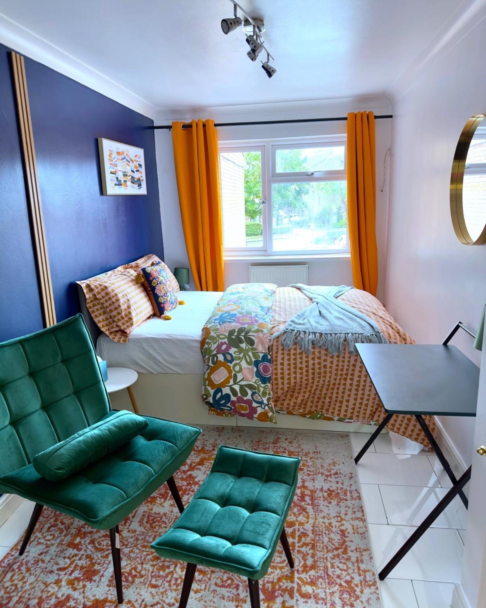 Charming 3-Bedroom House With Garden In Portsmouth, Close Parking, Train Station & Gunwharf 外观 照片
