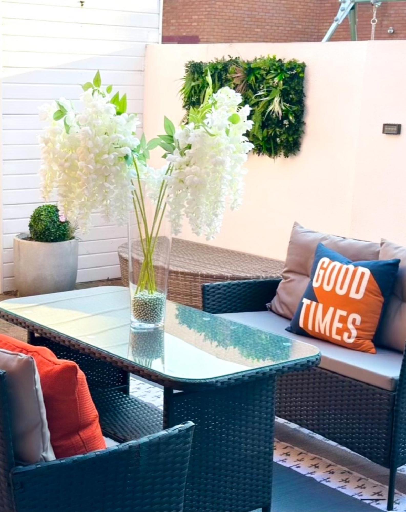 Charming 3-Bedroom House With Garden In Portsmouth, Close Parking, Train Station & Gunwharf 外观 照片